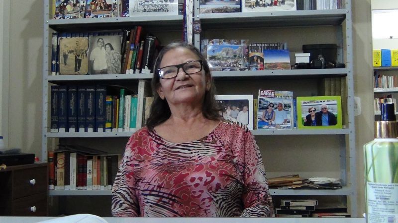 Nazaré Serrat Guimarães - Professora